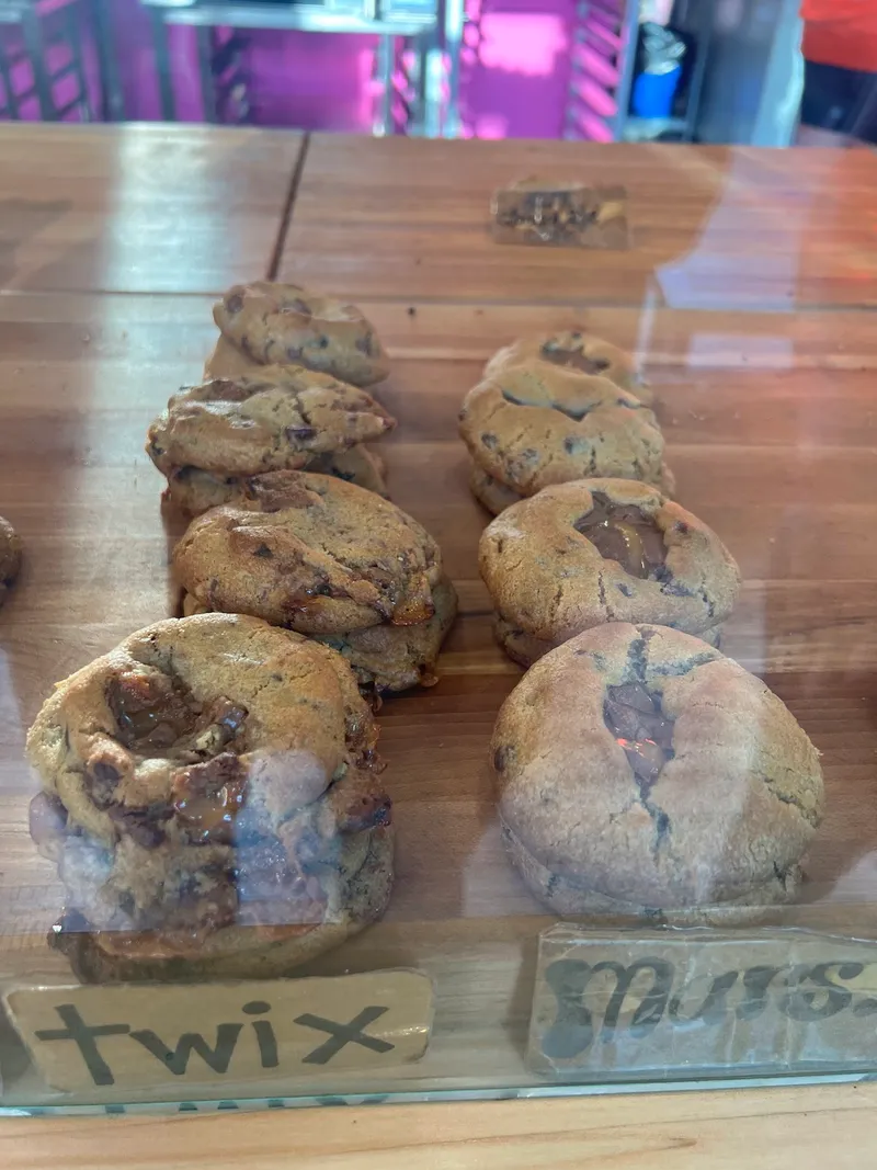 Craig's Cookies shamrock cookie Bayview Village