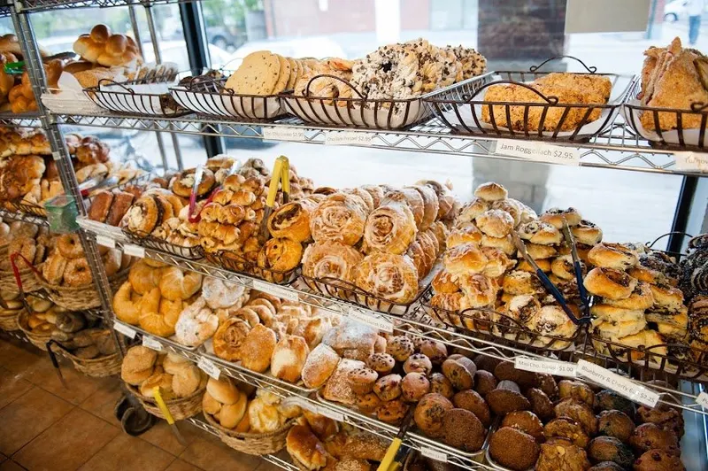 Grodzinski Bakery, North York