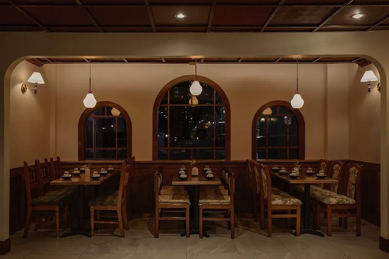 Bistro Mujae grilled whole squid and Korean dining experience