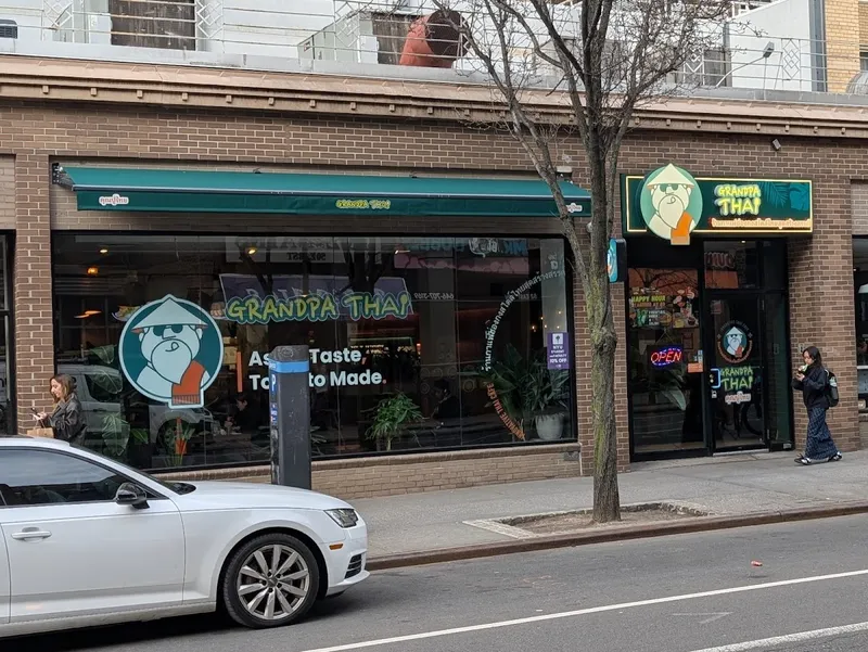 Grandpa Thai — Thai-Hong Kong fusion with neon aesthetics in North York