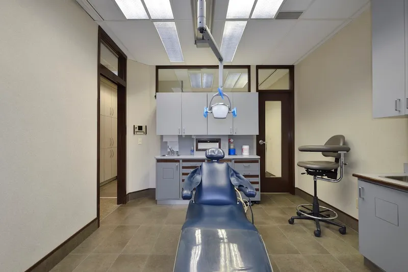 Sari Novack Dentistry modern patient care area
